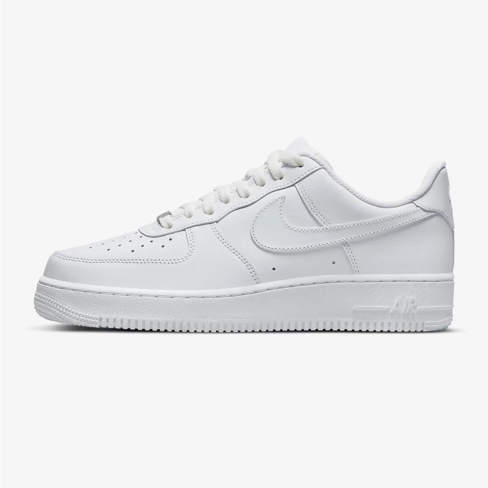 Nike Air Force 1, White, Size 8.5 (womens)